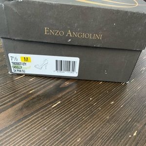 Enzo Angiolini leather suede pump.